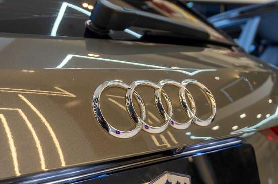 AUDI-Q3-2020