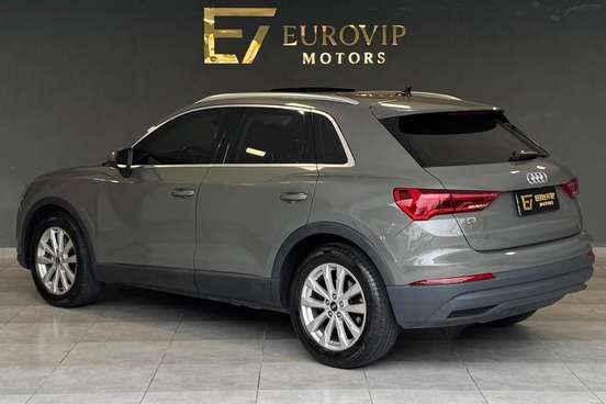 AUDI-Q3-2020