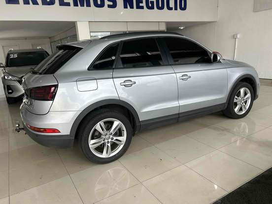 AUDI-Q3-2016