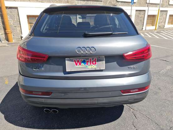 AUDI-Q3-2017