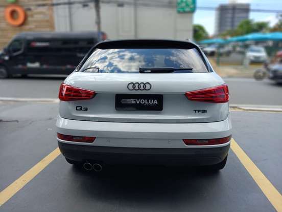 AUDI-Q3-2016