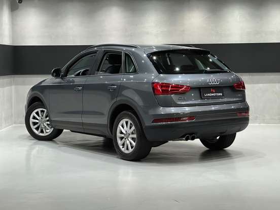 AUDI-Q3-2018