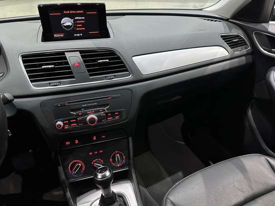 AUDI-Q3-2018