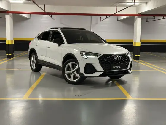 AUDI Q3 2.0 40 TFSI GASOLINA PERFORMANCE BLACK QUATTRO TIPTRONIC