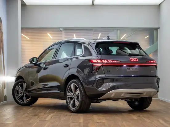 AUDI-Q3-2026