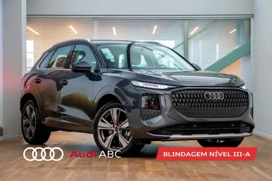 AUDI Q3 2.0 TFSI GASOLINA LAUNCH EDITION QUATTRO S TRONIC