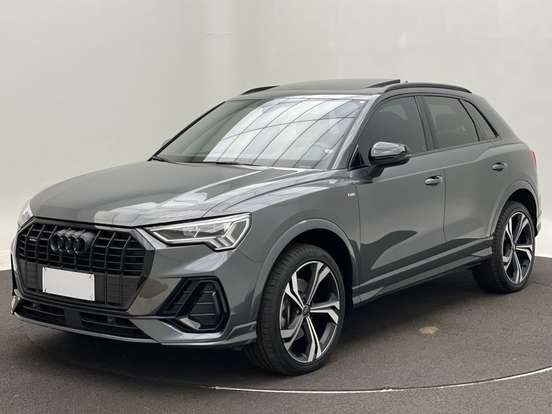 AUDI-Q3-2.0 40 TFSI GASOLINA PERFORMANCE BLACK PLUS QUATTRO TIPTRONIC AUDI-Q3-2024