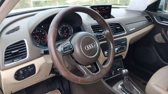 AUDI-Q3-2013