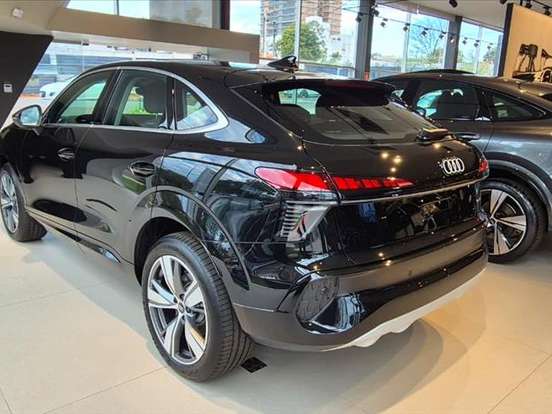 AUDI-Q3-2.0 TFSI GASOLINA SPORTBACK LAUNCH EDITION QUATTRO S TRONIC AUDI-Q3-2026