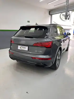 AUDI-Q5-2024