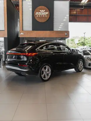 AUDI-Q5-2025
