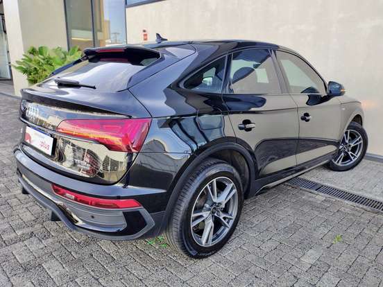 AUDI-Q5-2.0 55 TFSIE PHEV SPORTBACK PERFORMANCE BLACK QUATTRO S TRONIC AUDI-Q5-2022