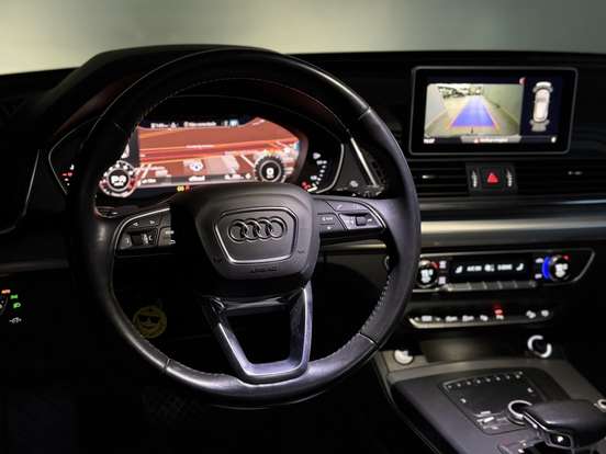 AUDI-Q5-2017