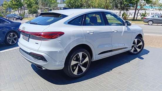 AUDI-Q5-2025