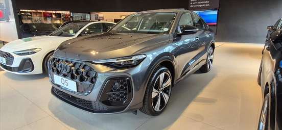 AUDI-Q5-2026