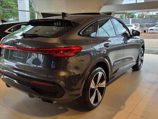 AUDI-Q5-2.0 TFSI GASOLINA SPORTBACK S LINE QUATTRO S TRONIC AUDI-Q5-2026