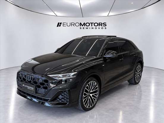 AUDI-Q8-2025