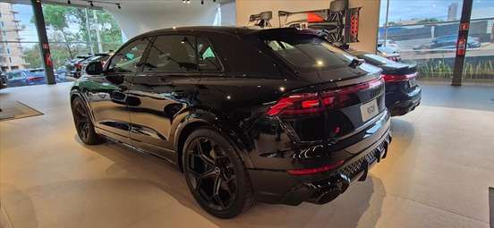 AUDI-RS Q8-2026