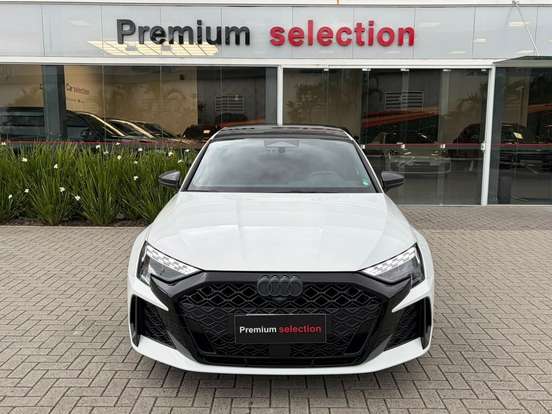 AUDI-RS3-2025