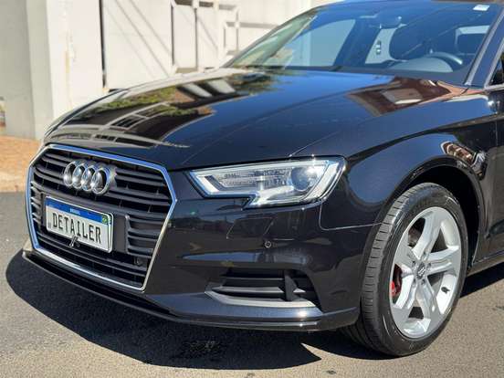 AUDI-A3-2019