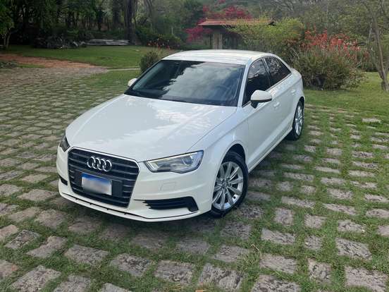 AUDI-A3-1.4 TFSI SEDAN ATTRACTION 16V GASOLINA 4P S-TRONIC AUDI-A3-2014