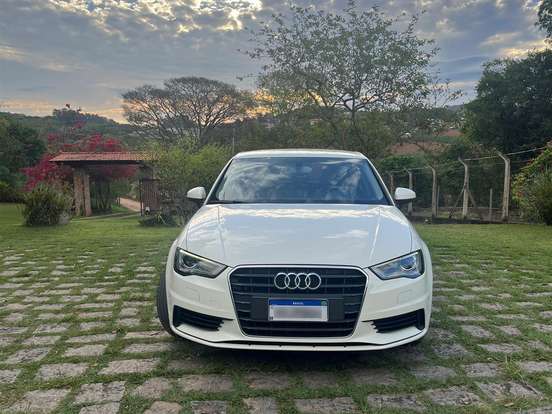 AUDI-A3-1.4 TFSI SEDAN ATTRACTION 16V GASOLINA 4P S-TRONIC AUDI-A3-2014