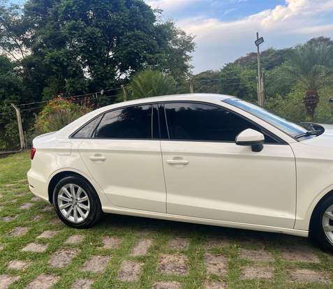 AUDI-A3-2014