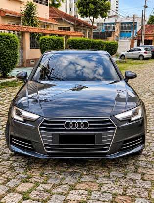 AUDI-A4-2018