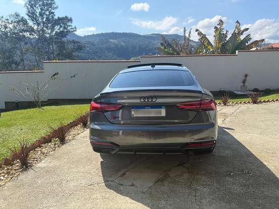 AUDI-A5-2022