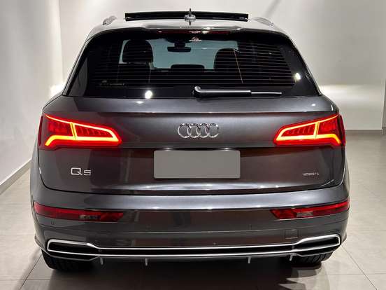AUDI-Q5-2.0 TFSI GASOLINA PRESTIGE PLUS S TRONIC AUDI-Q5-2020