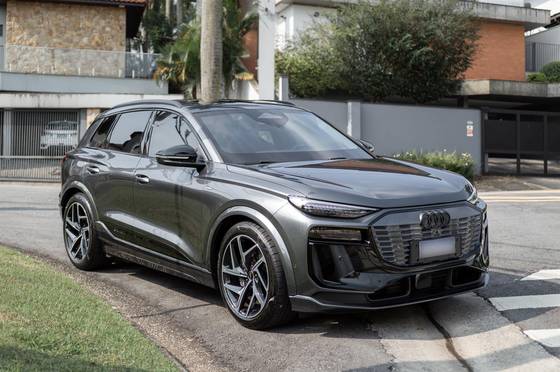 AUDI Q6 E-TRON 100 KW ELÉTRICO PERFORMANCE BLACK QUATTRO