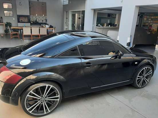 AUDI-TT-2004