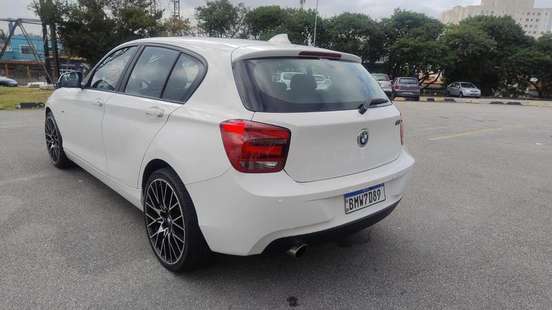 BMW-116i-2013