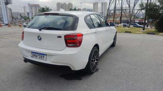BMW-116i-2013