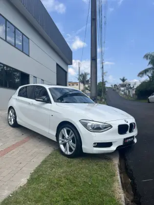 BMW 118i 1.6 FULL 16V TURBO GASOLINA 4P AUTOMÁTICO
