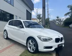 BMW 118i 1.6 FULL 16V TURBO GASOLINA 4P AUTOMÁTICO BMW 118i 1.6 FULL 16V TURBO GASOLINA 4P AUTOMÁTICO