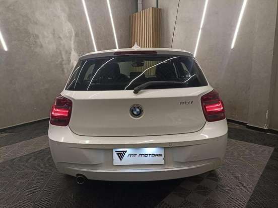 BMW-118i-1.6 GP 16V TURBO GASOLINA 4P AUTOMÁTICO BMW-118i-2014