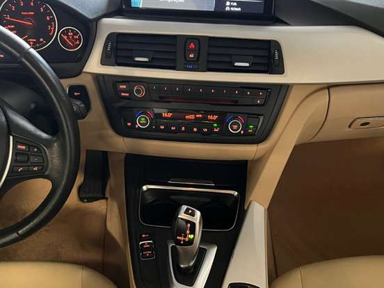 BMW-316i-1.6 SEDAN 16V TURBO GASOLINA 4P AUTOMATICO BMW-316i-2013