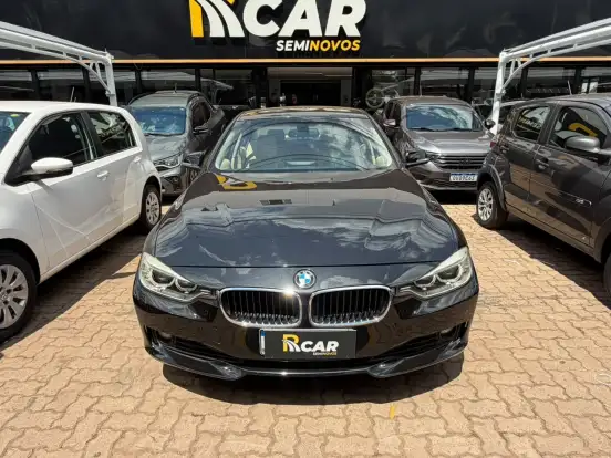 BMW-320i-2013