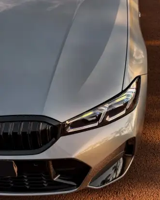 BMW-320i-2023