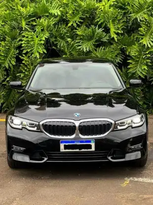BMW-320i-2020