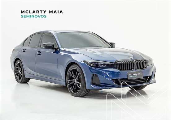 BMW-320i-2023