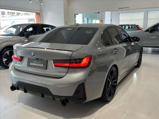 BMW-320i-2024