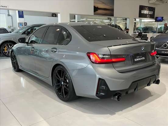 BMW-320i-2.0 16V TURBO FLEX M SPORT AUTOMÁTICO BMW-320i-2024