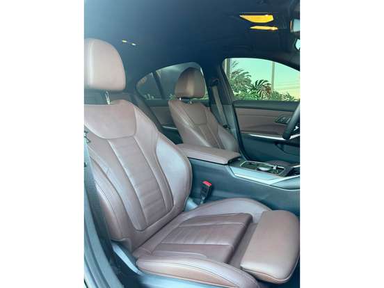BMW-320i-2025