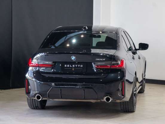 BMW-320i-2.0 16V TURBO FLEX M SPORT AUTOMÁTICO BMW-320i-2024