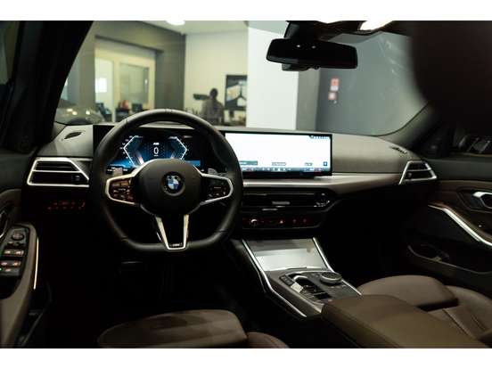 BMW-320i-2026