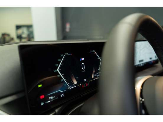 BMW-320i-2026