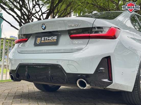 BMW-320i-2.0 16V TURBO FLEX M SPORT AUTOMÁTICO BMW-320i-2023