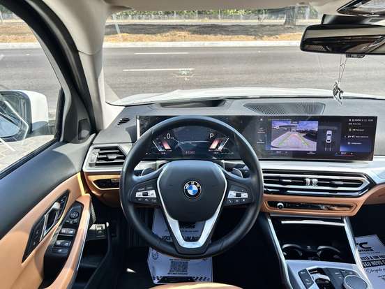 BMW-320i-2024
